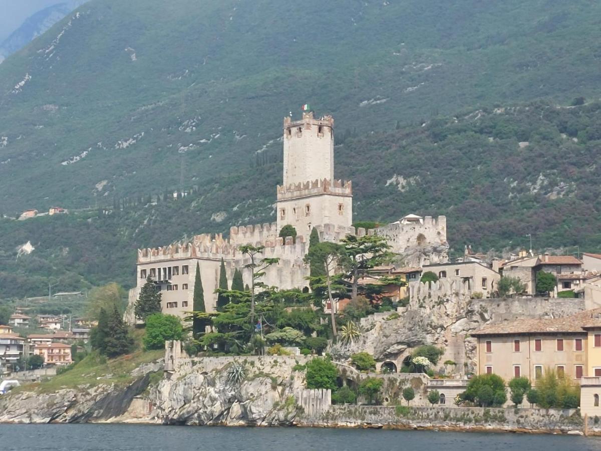 Natali Appartamens Malcesine Exterior photo